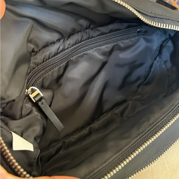 Tory Burch Nylon Belt Bag Fanny Pack 170436 in Black Lightweight NWT - Picture 8 of 12